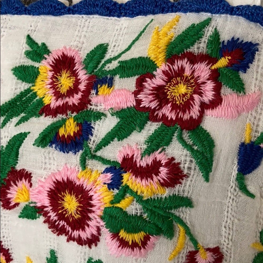 Anthropologie Akemi + Kin embroidered  top - Picture 3 of 11
